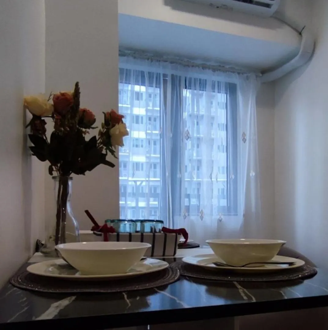 Apartment Fully Furnished 1 Bedroom Condo - Fame Residences, Tower 2 Manila Philippines